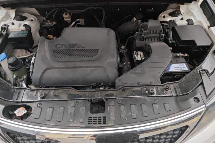 Used Kia Sorento 2012 2.2T Diesel Supreme Edition Engine Bay