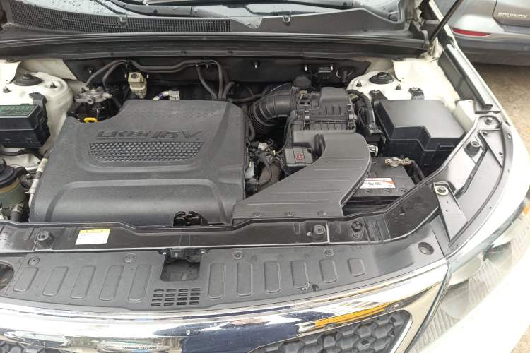 Used Kia Sorento 2012 2.2T Diesel Luxury Edition Engine Bay Left