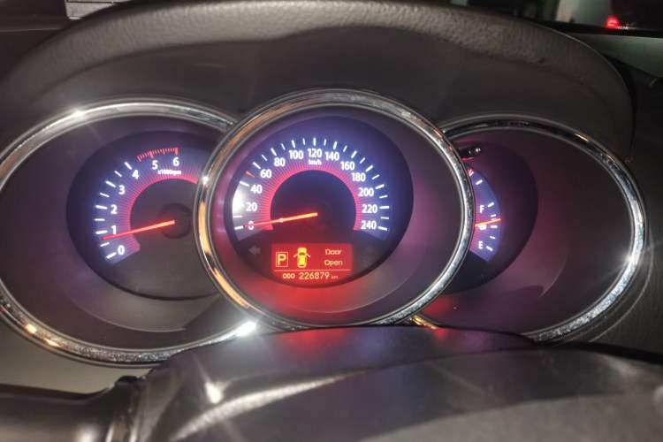 Used Kia Sorento 2012 2.2T Diesel Luxury Edition Instrument Cluster