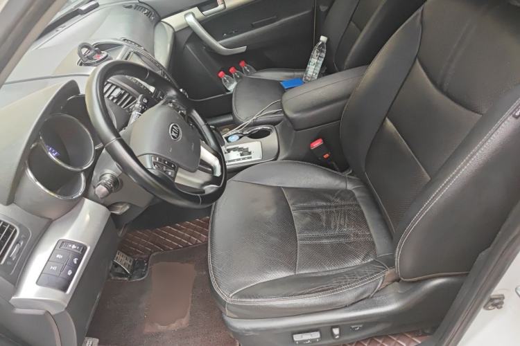 Used Kia Sorento 2012 2.2T Diesel Supreme Edition Left Front Seat