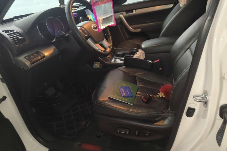 Used Kia Sorento 2012 2.2T Diesel Luxury Edition Left Front Seat