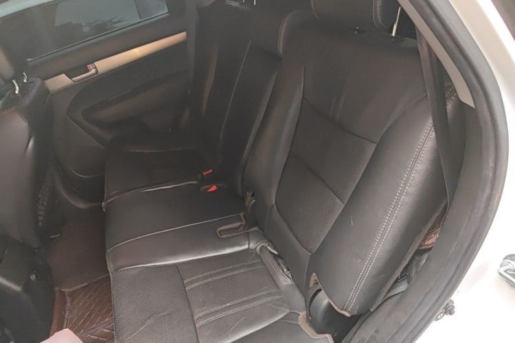 Used Kia Sorento 2012 2.2T Diesel Supreme Edition Left Rear Seat