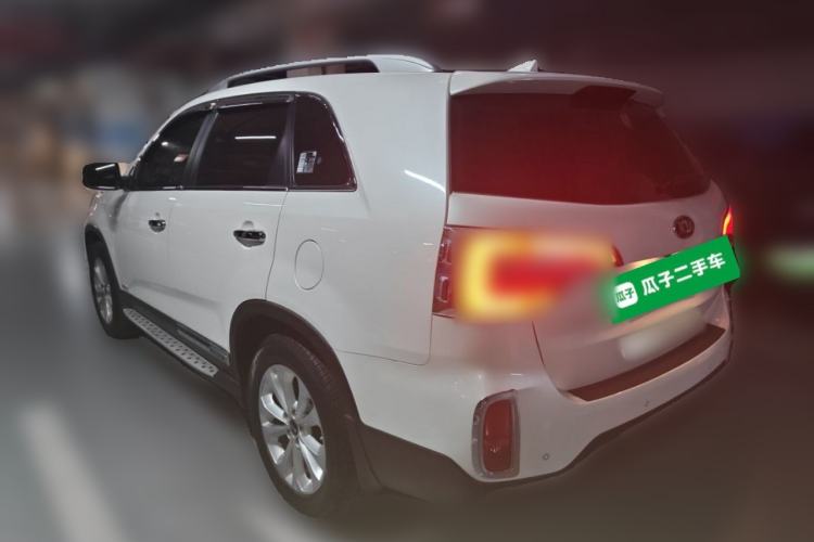 Used Kia Sorento 2012 2.4L Gasoline Comfort Edition Rear Left 45 Deg