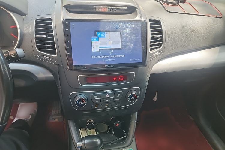 Used Kia Sorento 2013 2.2T 7-seat Diesel Comfort Edition Audio And AC Panel