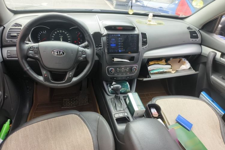 Used Kia Sorento 2013 2.4L 5-seat Gasoline Luxury Edition Center Console
