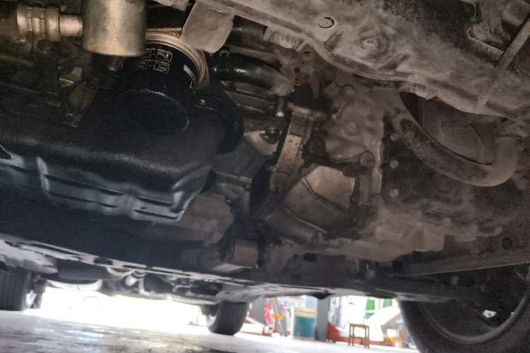 Used Kia Sorento 2013 2.4L 7-Seater Gasoline Comfort Edition China V Standard Chassis Front