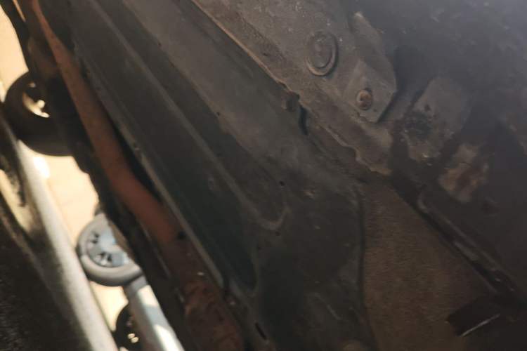 Used Kia Sorento 2013 2.4L 7-seat Gasoline Luxury Edition Chassis Front Right
