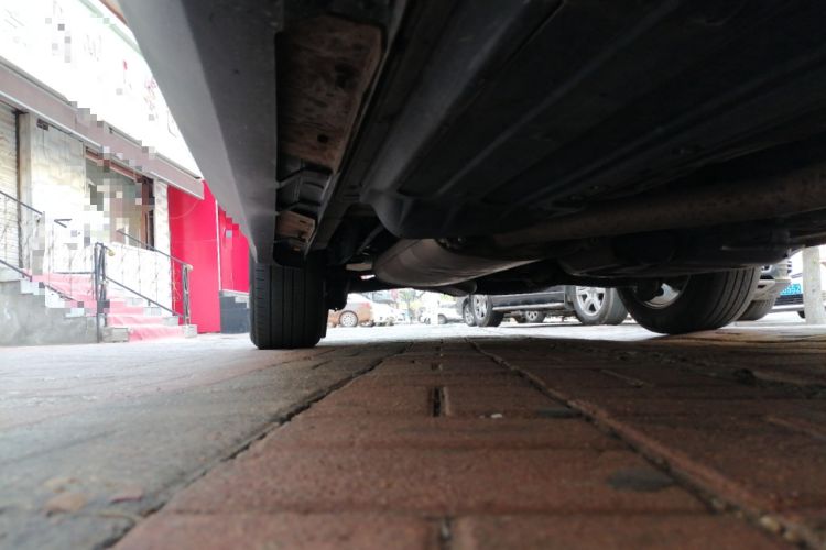 Used Kia Sorento 2013 2.2T 5-Seater Diesel Supreme Edition Chassis Front Right