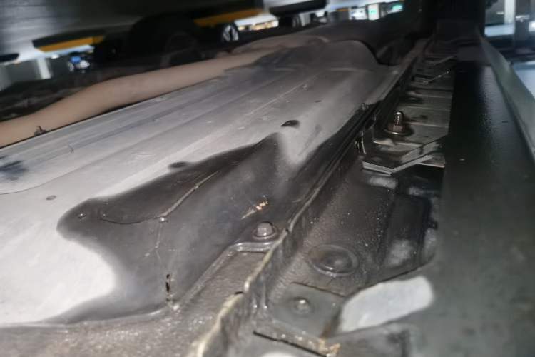 Used Kia Sorento 2013 2.4L 5-Seater Gasoline Supreme Edition Chassis Front Right