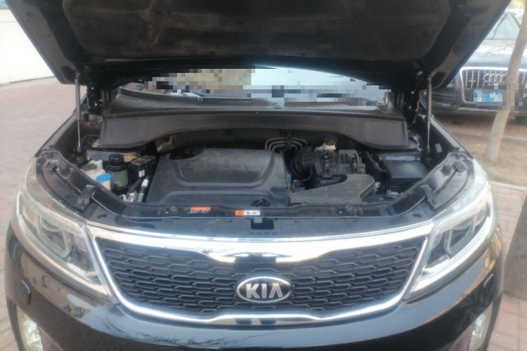 Used Kia Sorento 2013 2.2T 5-Seater Diesel Supreme Edition Engine Bay