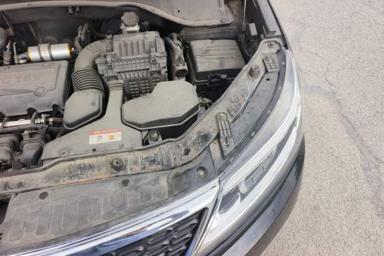 Used Kia Sorento 2013 2.4L 5-seat Gasoline Luxury Edition Engine Bay Left
