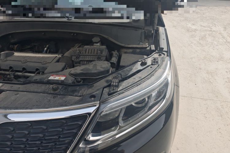 Used Kia Sorento 2013 2.4L 5-Seater Gasoline Comfort Edition Engine Bay Left