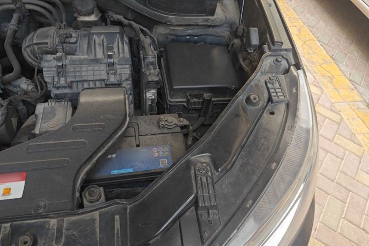 Used Kia Sorento 2013 2.2T 5-Seater Diesel Luxury Edition Engine Bay Left
