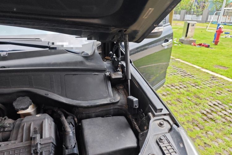 Used Kia Sorento 2013 2.2T 5-Seater Diesel Comfort Edition Engine Bay Left