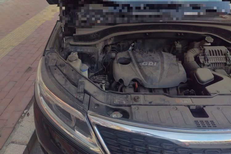 Used Kia Sorento 2013 2.4L 5-Seater Gasoline Comfort Version China IV Standard Engine Bay Right