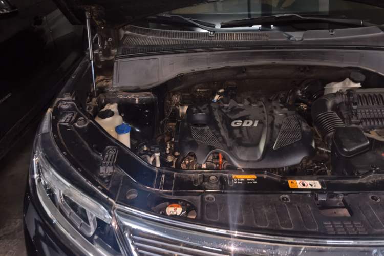 Used Kia Sorento 2013 2.4L 7-Seater Gasoline Comfort Version China IV Standard Engine Bay Right