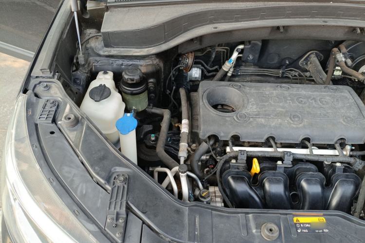 Used Kia Sorento 2013 2.4L 5-seat Gasoline Luxury Edition Engine Bay Right