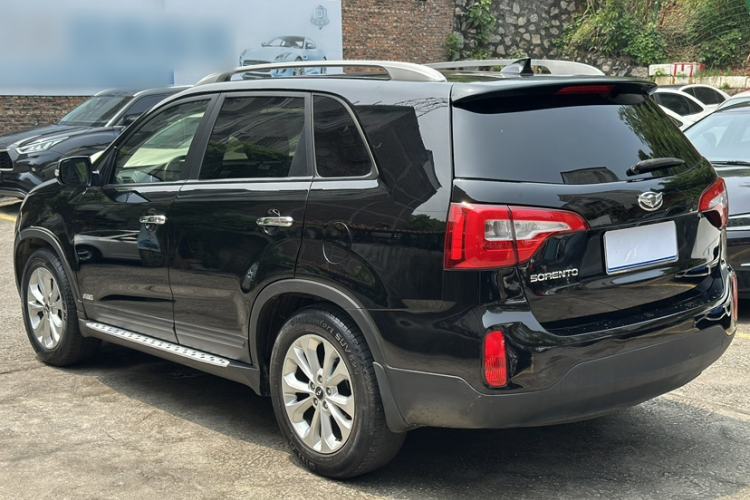 Used Kia Sorento 2013 2.4L 7-seat Gasoline Luxury Edition Exterior 1