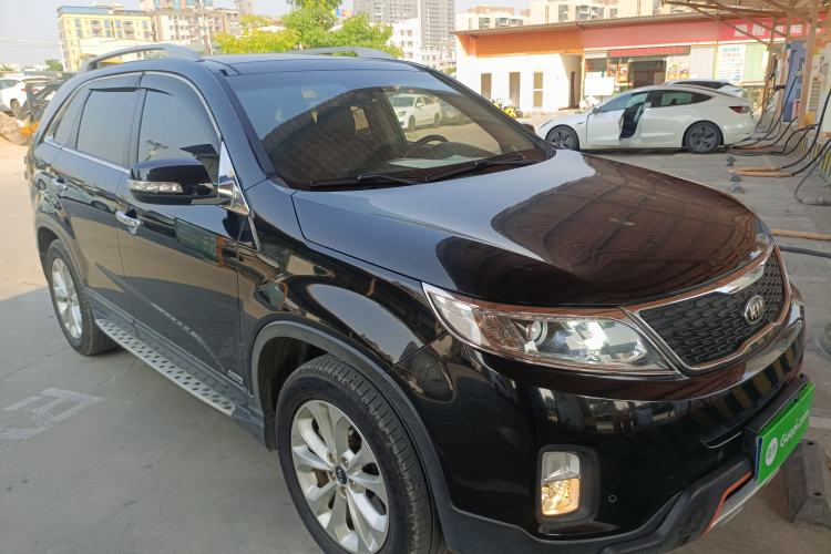 Used Kia Sorento 2013 2.4L 7-Seater Gasoline Luxury Version China IV Standard Exterior 2