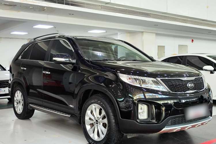 Used Kia Sorento 2013 2.4L 7-Seater Gasoline Luxury Version China IV Standard Exterior 2
