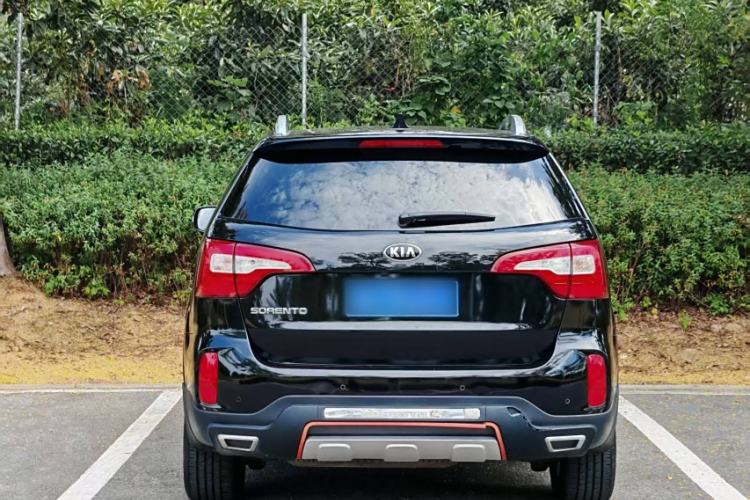 Used Kia Sorento 2013 2.4L 7-seat Gasoline Luxury Edition Exterior 4