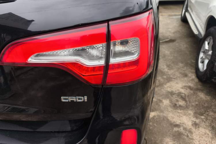 Used Kia Sorento 2013 2.2T 5-Seater Diesel Supreme Edition Exterior 6