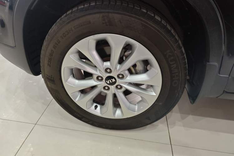 Used Kia Sorento 2013 2.4L 5-Seater Gasoline Comfort Edition China V Standard Exterior 7