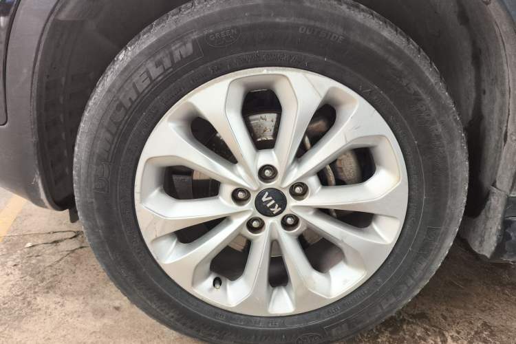 Used Kia Sorento 2013 2.2T 5-Seater Diesel Supreme Edition Exterior 7