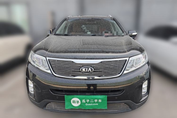 Used Kia Sorento  Front