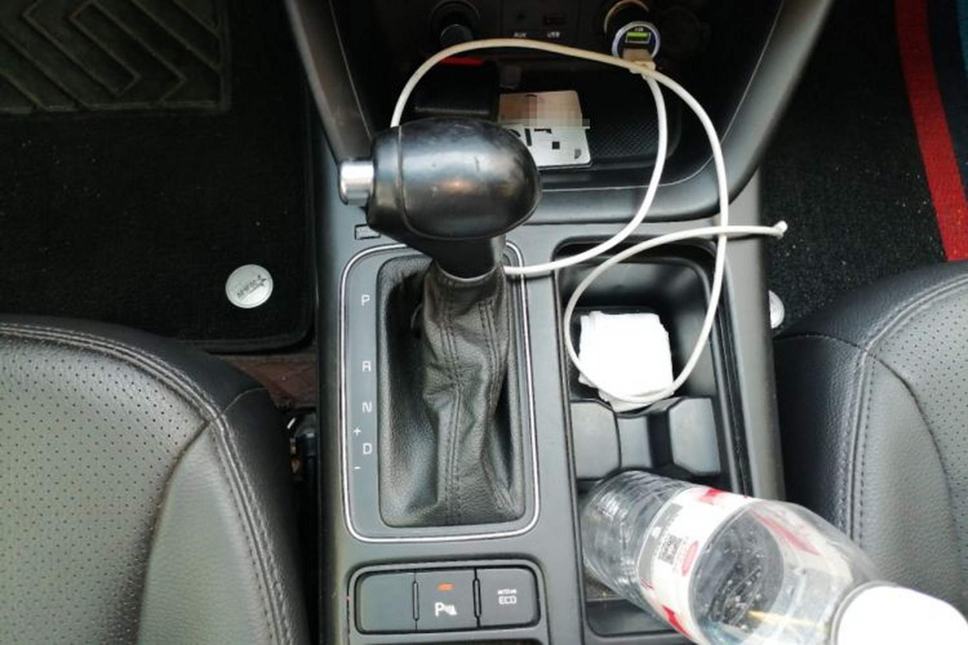Used Kia Sorento 2013 2.2T 5-Seater Diesel Supreme Edition Gear Lever
