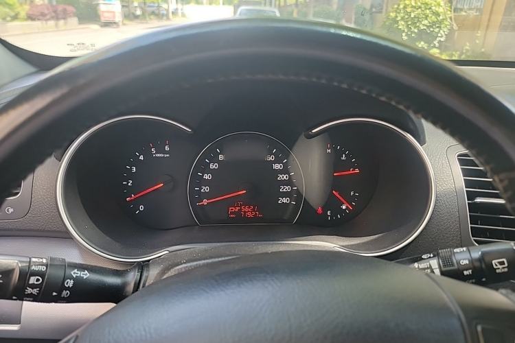 Used Kia Sorento 2013 2.2T 7-seat Diesel Comfort Edition Instrument Cluster