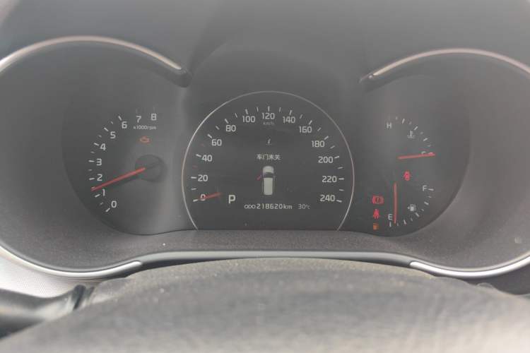 Used Kia Sorento 2013 2.4L 5-seat Gasoline Luxury Edition Instrument Cluster