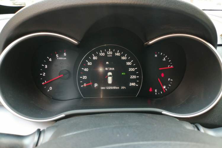 Used Kia Sorento 2013 2.2T 5-Seater Diesel Supreme Edition Instrument Cluster