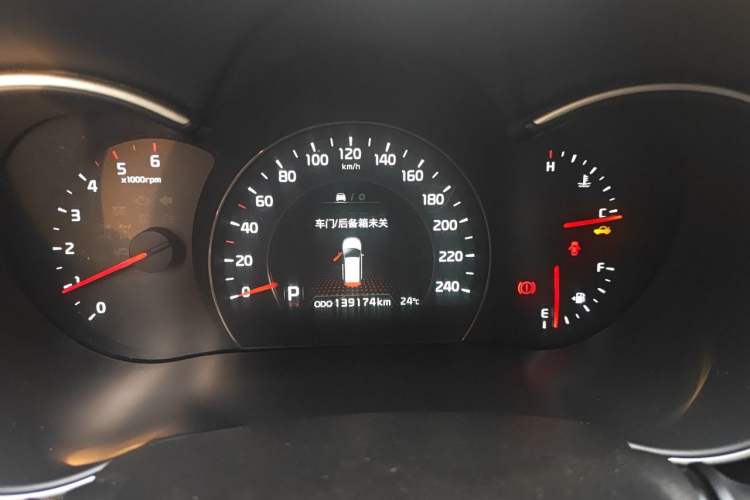Used Kia Sorento 2013 2.2T 5-Seater Diesel Luxury Edition Instrument Cluster