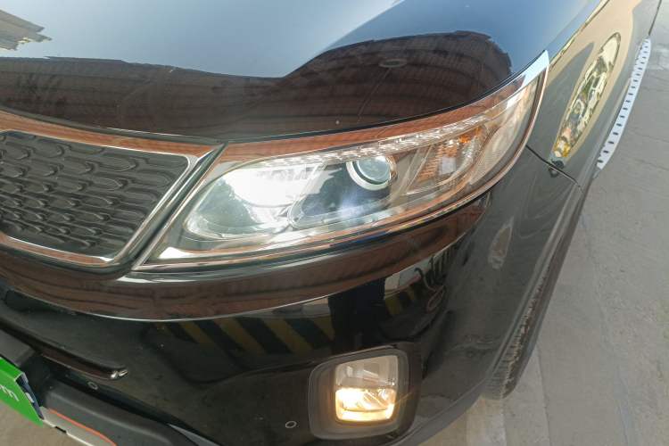 Used Kia Sorento 2013 2.4L 7-Seater Gasoline Luxury Version China IV Standard Left Front Headlight