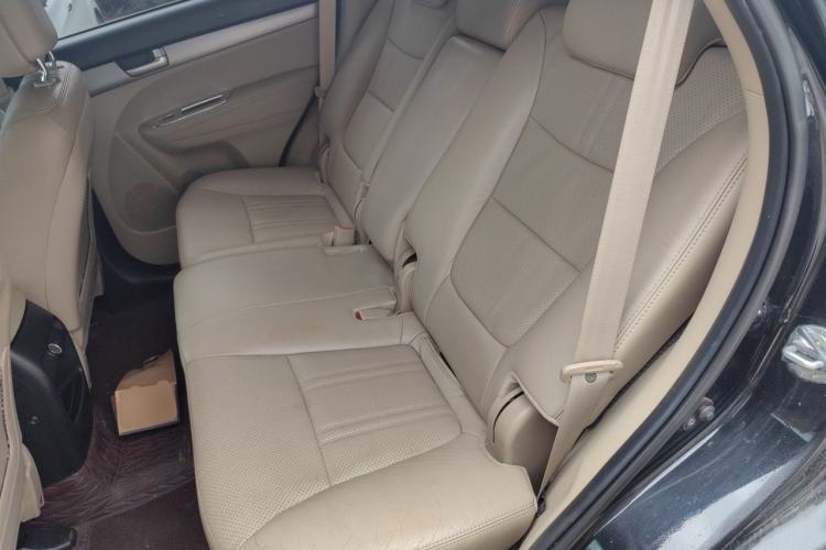 Used Kia Sorento 2013 2.4L 7-Seater Gasoline Supreme Edition Left Rear Seat