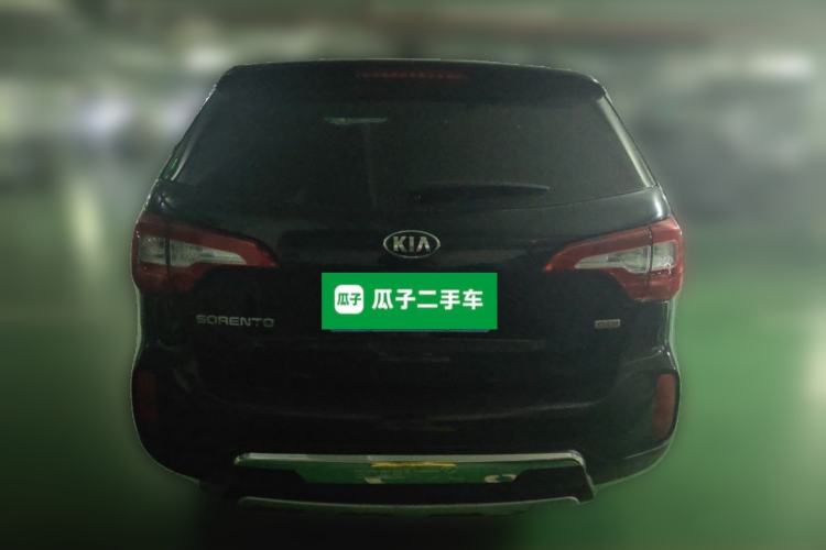 Used Kia Sorento 2013 2.4L 7-Seater Gasoline Luxury Version China IV Standard Rear