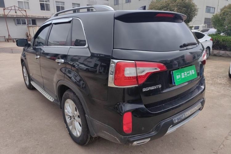 Used Kia Sorento 2013 2.4L 7-Seater Gasoline Supreme Edition Rear Left 45 Deg