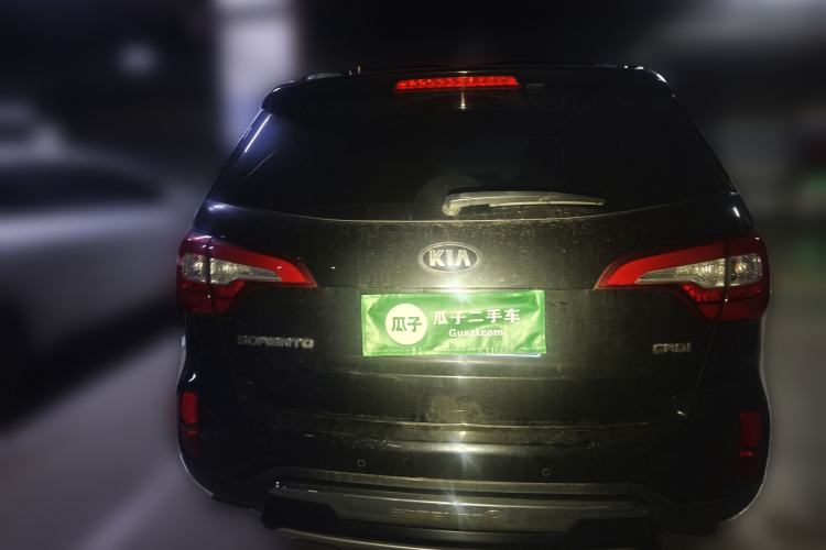 Used Kia Sorento 2013 2.2T 7-seat Diesel Luxury Edition Rear