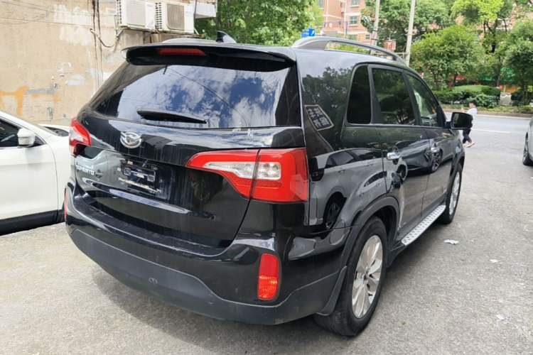 Used Kia Sorento 2013 2.4L 7-seat Gasoline Luxury Edition Rear Right 45 Deg
