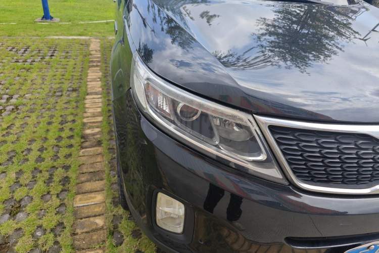 Used Kia Sorento 2013 2.2T 5-Seater Diesel Comfort Edition Right Front Headlight