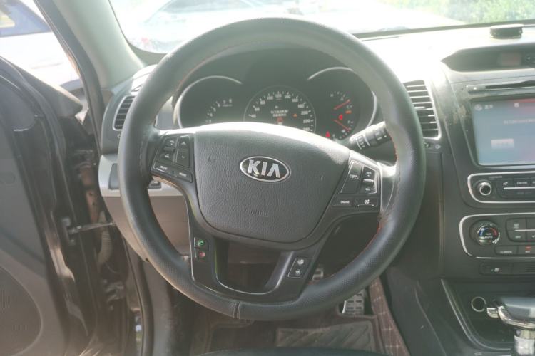 Used Kia Sorento 2013 2.4L 5-Seater Gasoline Supreme Edition China V Standard Steering Wheel
