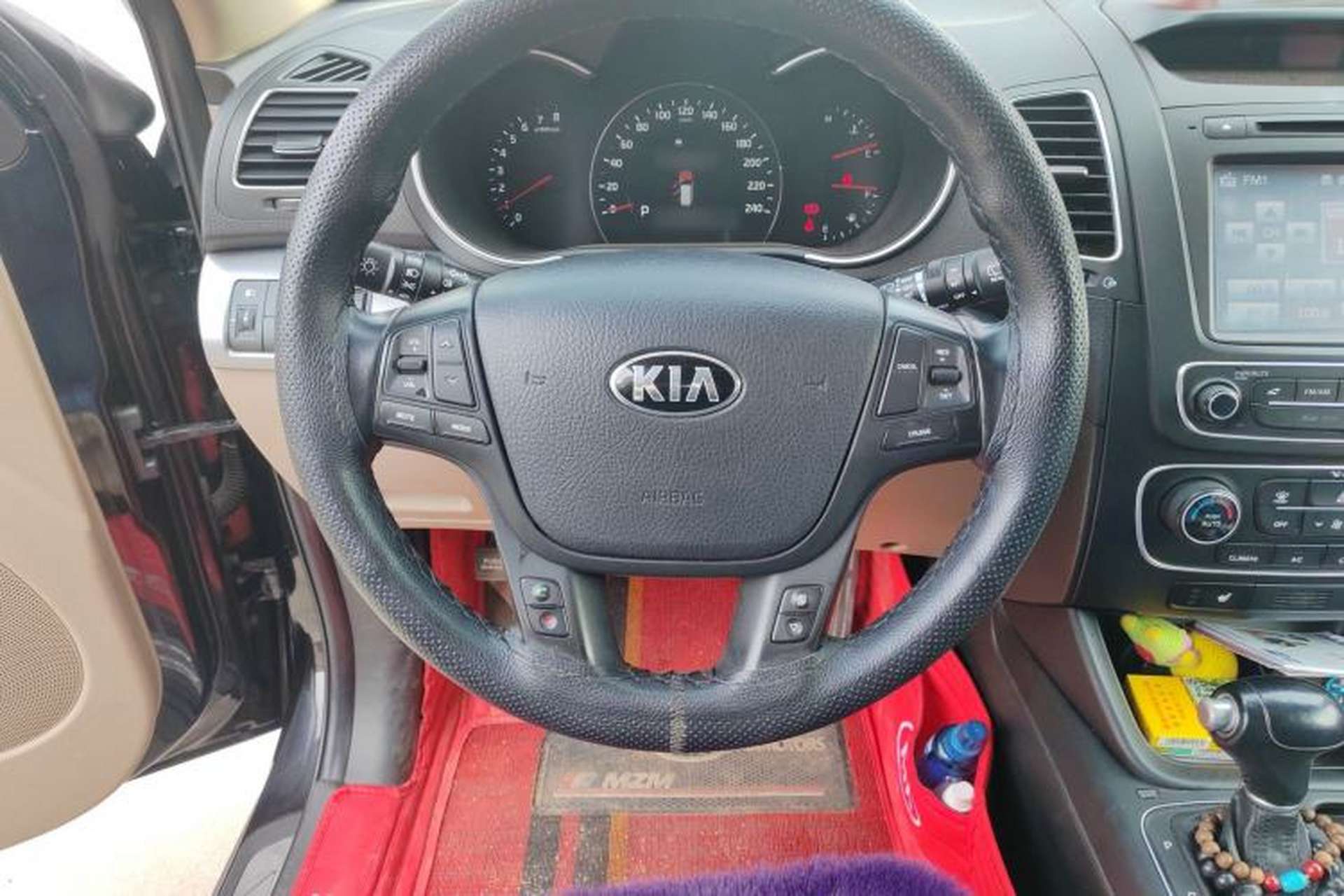 Used Kia Sorento 2013 2.4L 5-seat Gasoline Luxury Edition Steering Wheel