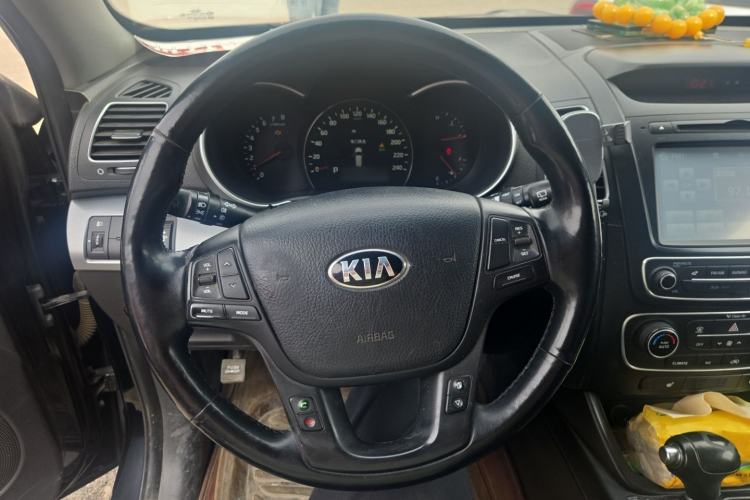 Used Kia Sorento 2013 2.4L 5-seat Gasoline Luxury Edition Steering Wheel