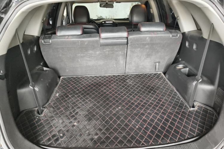Used Kia Sorento 2013 2.4L 7-Seater Gasoline Comfort Edition China V Standard Trunk
