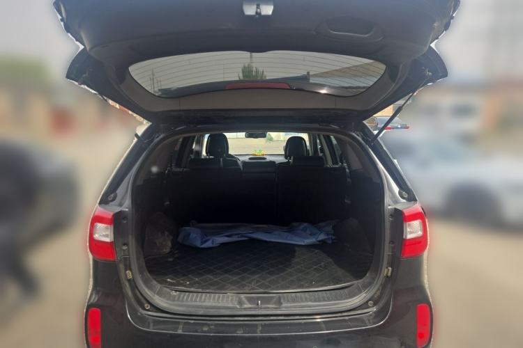 Used Kia Sorento 2013 2.4L 5-seat Gasoline Luxury Edition Trunk