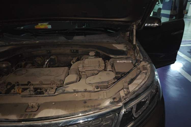 Used Kia Sorento 2013 2.4L 7-seat Gasoline Luxury Edition Engine Bay Left