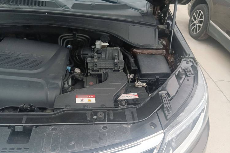 Used Kia Sorento 2013 2.2T 7-seat Diesel Luxury Edition Engine Bay Left