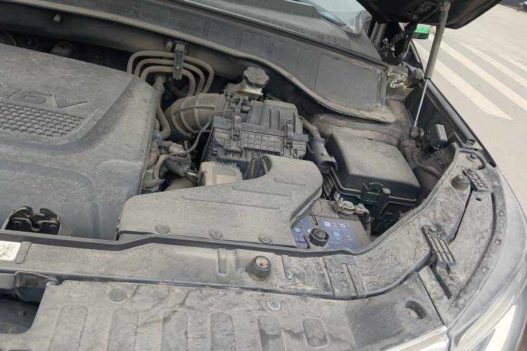 Used Kia Sorento 2013 2.2T 7-seat Diesel Luxury Edition Engine Bay Left