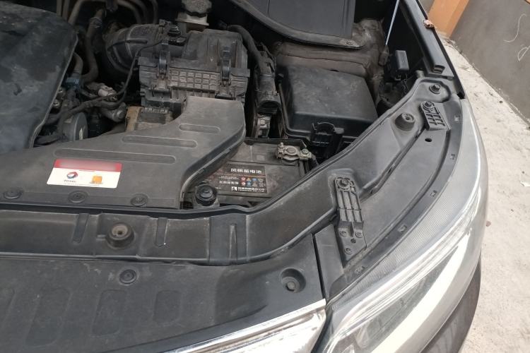 Used Kia Sorento 2013 2.2T 7-seat Diesel Luxury Edition Engine Bay Left